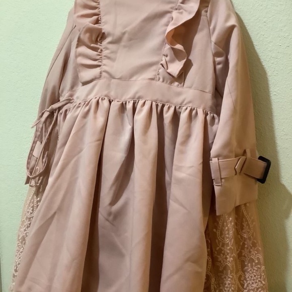 Mme Weathersby coat 4T - Picture 4 of 9